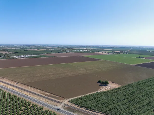 $4,340,000 | 19054 Ca-33 Crows Landing, Crows Landing, CA 95313