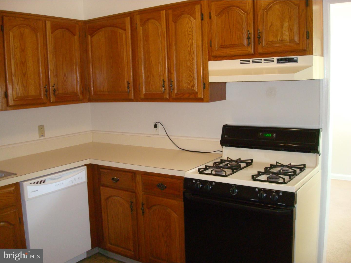 1868 Pennington Road Ewing, NJ 08638 - Photo 3 of 10 Kitchen