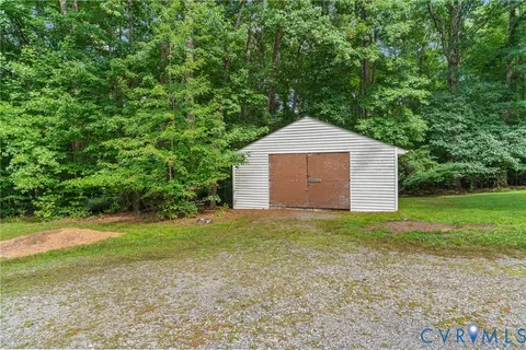 $400,000 | 9400 Morley Road, Midlothian, VA 23112