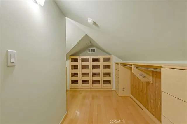 a view of a entryway door of the house