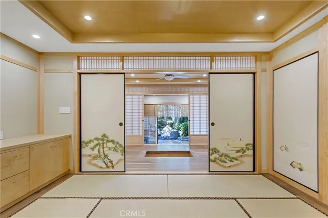 $7,880,000 | 434 South Irving Boulevard, Los Angeles, CA 90020