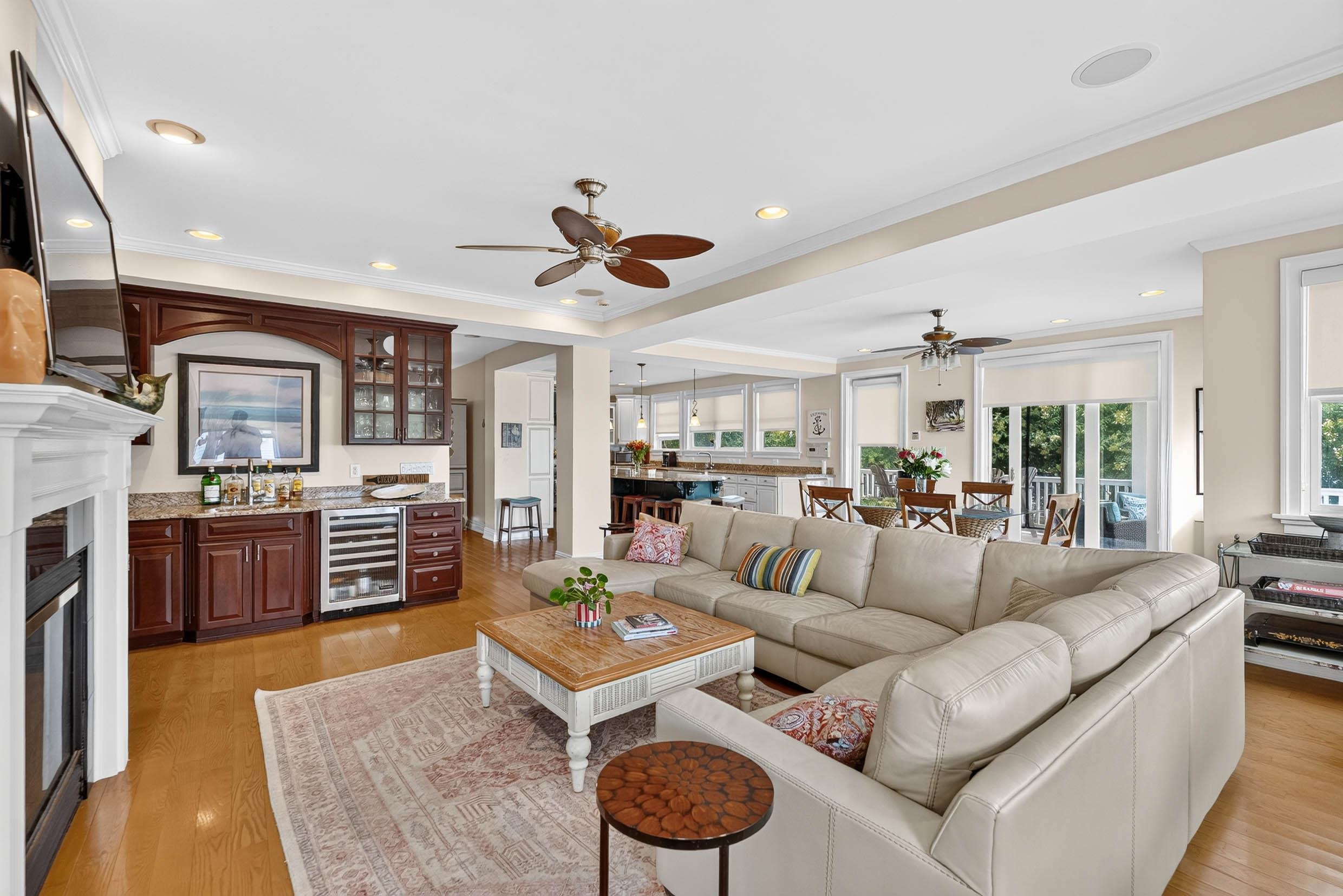 17 Randolph Strathmere, NJ 08248 - Photo 9 of 50 Gallery Image 9