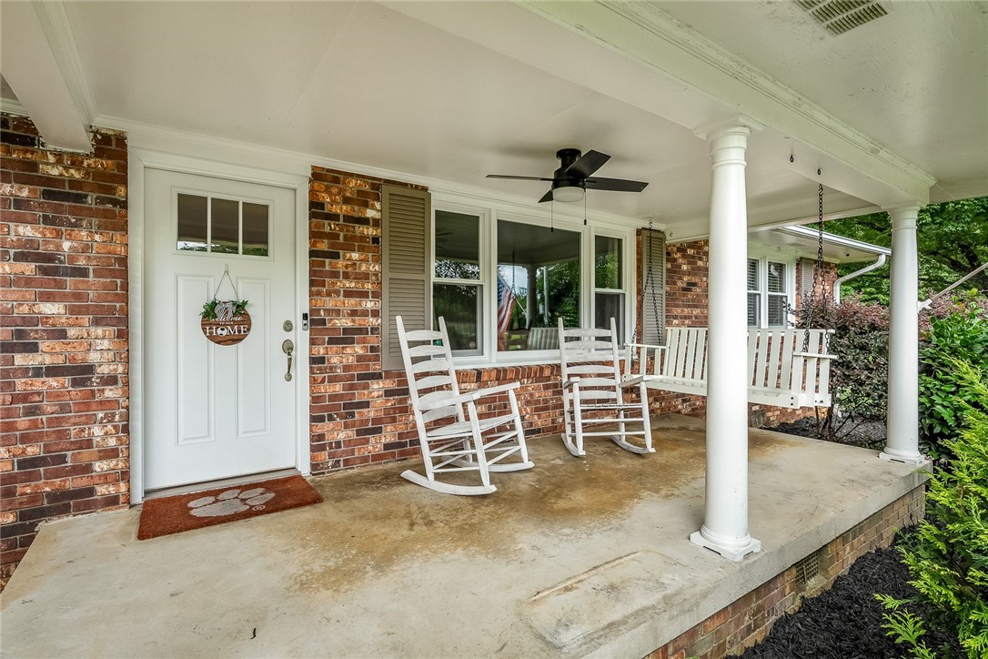 518 Docheno Road Belton, SC 29627 - Photo 8 of 36