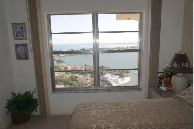 $3,000 | 4900 Brittany Drive South, Unit 1812, St. Petersburg, FL 33715