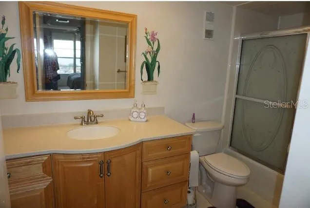 $3,000 | 4900 Brittany Drive South, Unit 1812, St. Petersburg, FL 33715