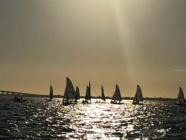 $3,000 | 4900 Brittany Drive South, Unit 1812, St. Petersburg, FL 33715