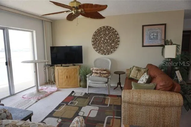 $3,000 | 4900 Brittany Drive South, Unit 1812, St. Petersburg, FL 33715