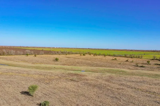a view of an ocean beach