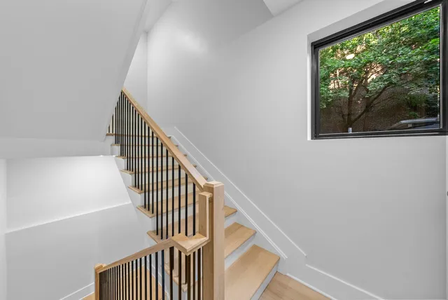 $674,900 | 124 Glenwood Avenue, Unit 2, Jersey City, NJ 07306