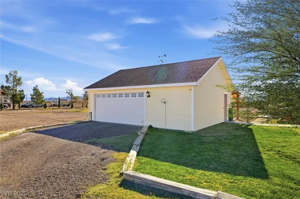 $415,000 | 3599 East Poplar Avenue, Amargosa Valley, NV 89020