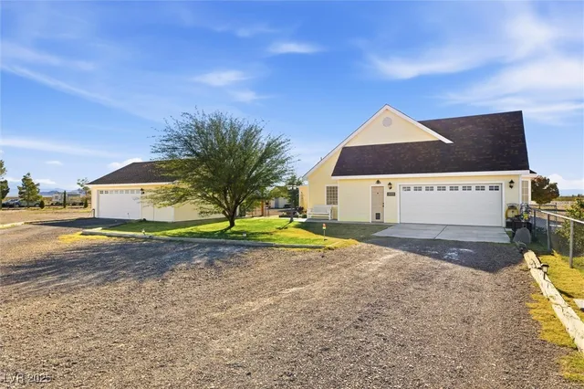 $425,000 | 3599 East Poplar Avenue, Amargosa Valley, NV 89020