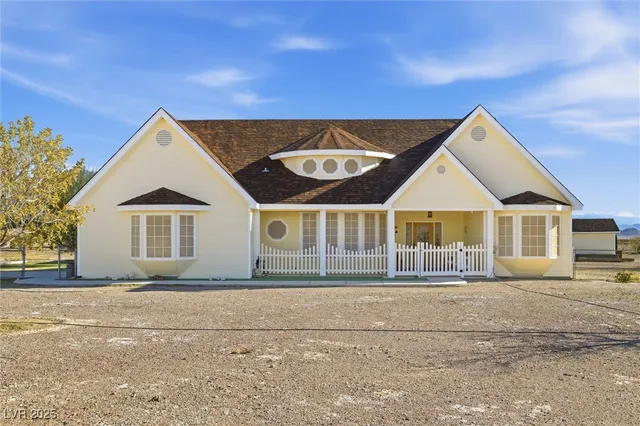 $425,000 | 3599 East Poplar Avenue, Amargosa Valley, NV 89020