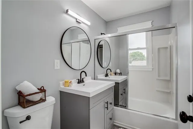 $230,000 | 12108 East 51st Terrace, Independence, MO 64055