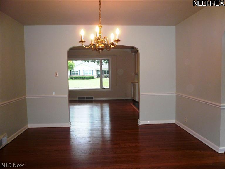 2121 Ganyard Road Akron, OH 44313 - Photo 5 of 18 Gallery Image 5