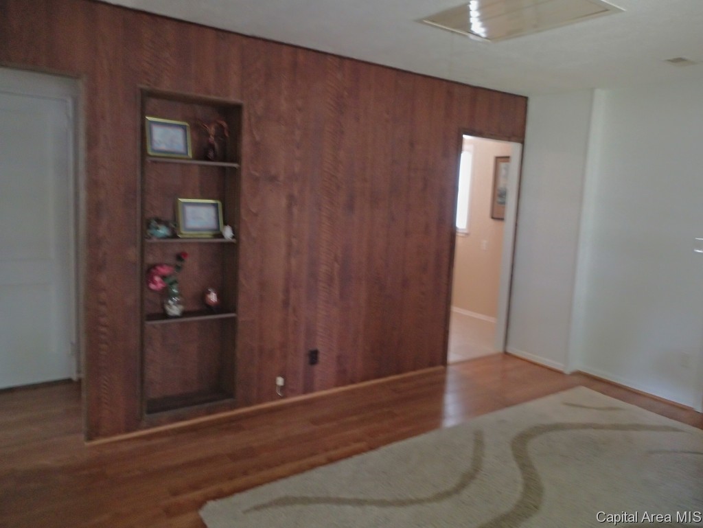 1609 North 21st Street Springfield, IL 62702 - Photo 5 of 17