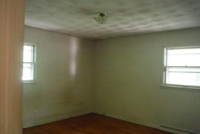 1417 Barney Road Kalamazoo, MI 49007 - Photo 15 of 19 bed3