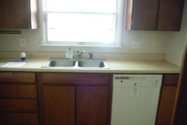 1417 Barney Road Kalamazoo, MI 49007 - Photo 9 of 19 kit3