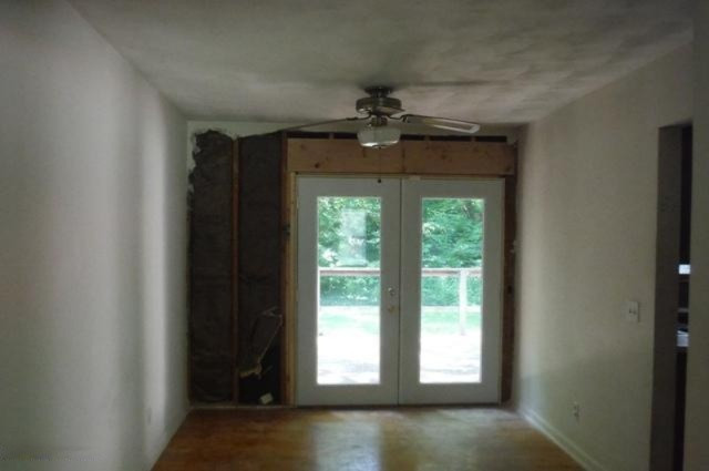 1417 Barney Road Kalamazoo, MI 49007 - Photo 10 of 19 dining