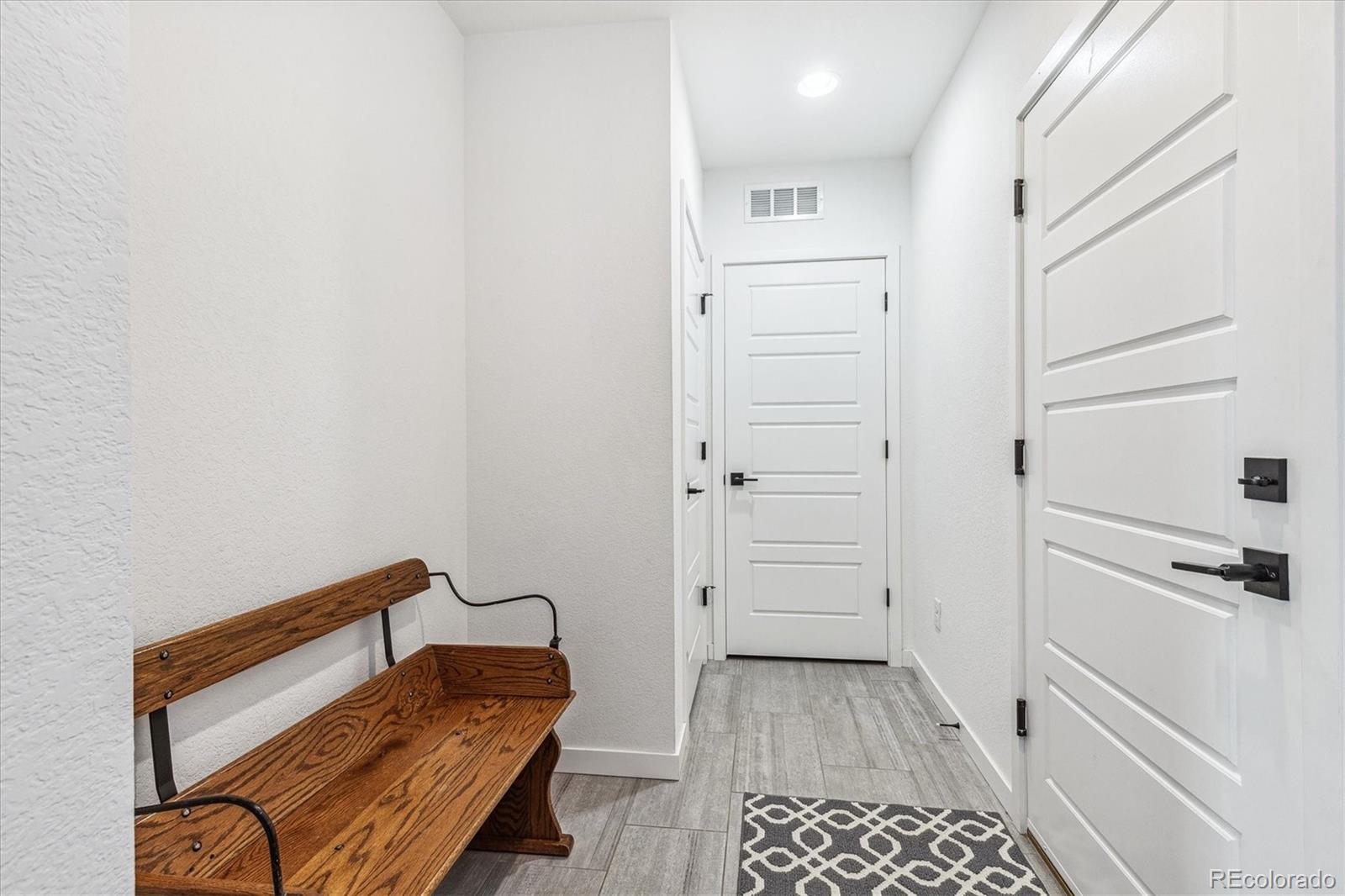 8899 Delacorte Street Highlands Ranch, CO 80129 - Photo 10 of 40 Gallery Image 10