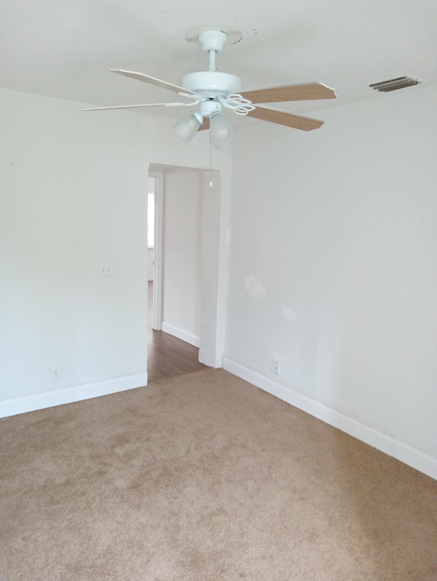 305 Northwest 4th Avenue Delray Beach, FL 33444 - Photo 8 of 45 a view of an empty room