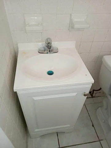 a close view of sink