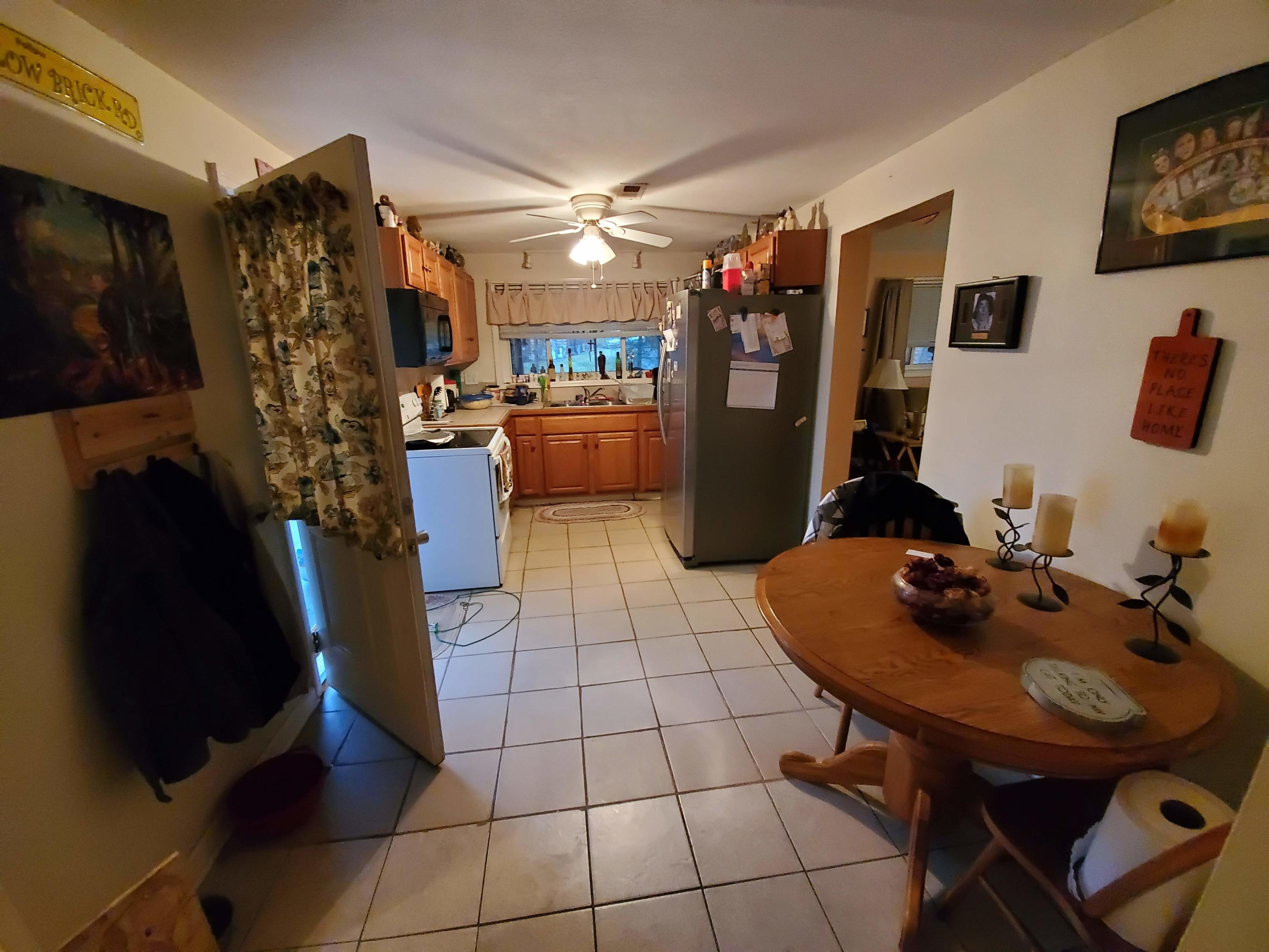 225 Cabindale Road Johnson City, TN 37615 - Photo 7 of 16 20200118_164546