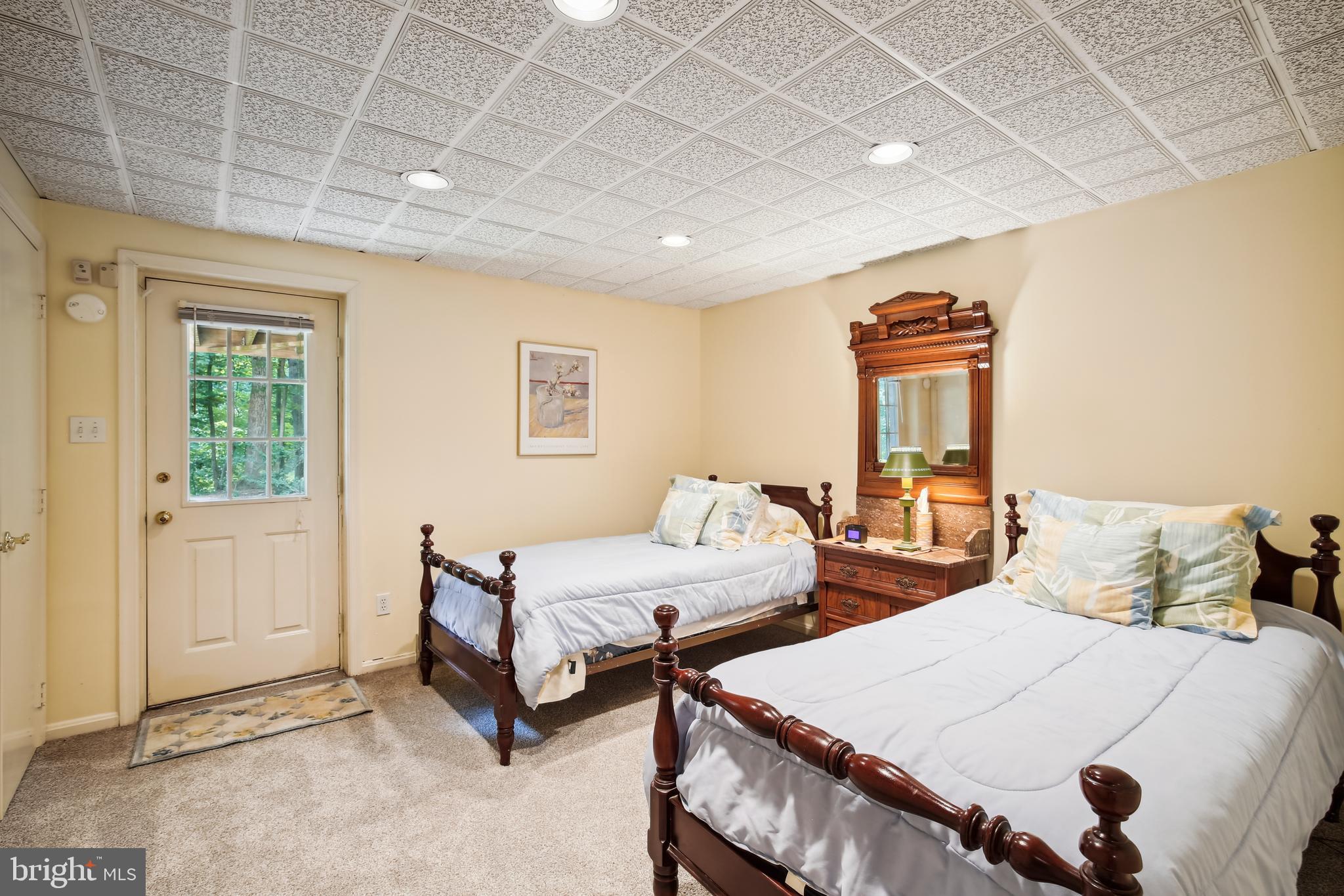 9633 Reach Road Potomac, MD 20854 - Photo 52 of 69 Bedroom #5