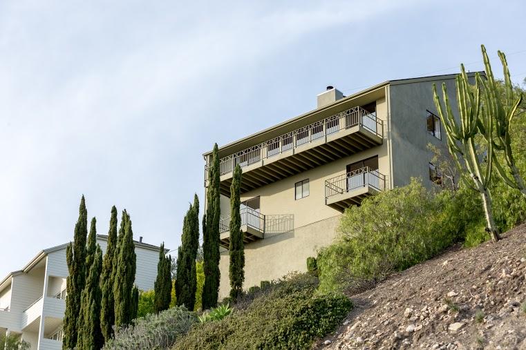 946 Cheltenham Road Santa Barbara, CA 93105 - Photo 27 of 29 Street to street