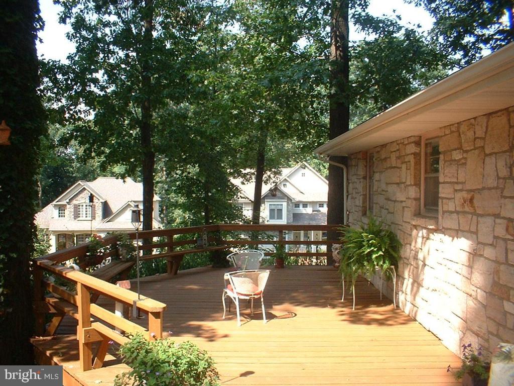 20 Red Oak Drive Lititz, PA 17543 - Photo 7 of 9 Gallery Image 7