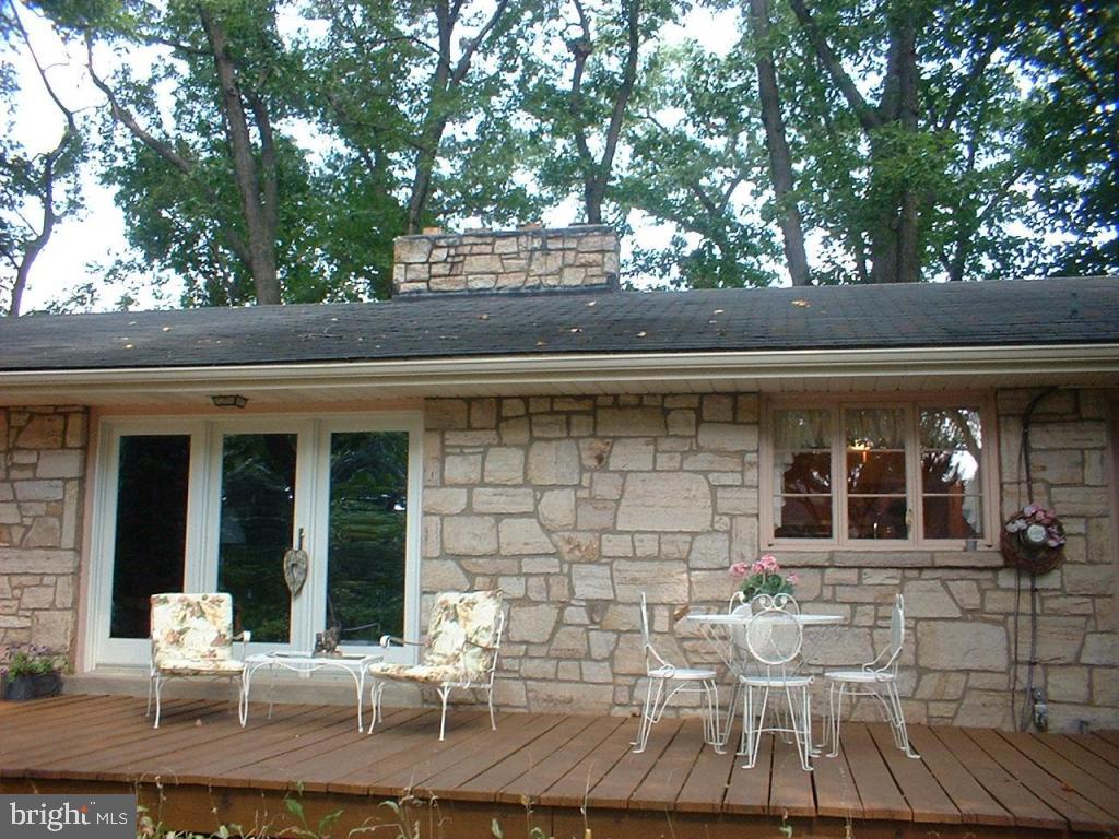 20 Red Oak Drive Lititz, PA 17543 - Photo 9 of 9 Gallery Image 9