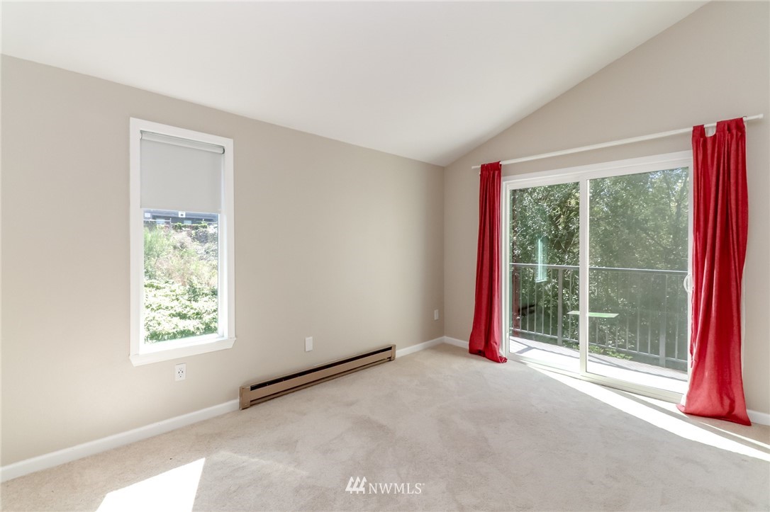 820 East Cady Road, Unit J301 Everett, WA 98203 - Photo 16 of 30 Gallery Image 16
