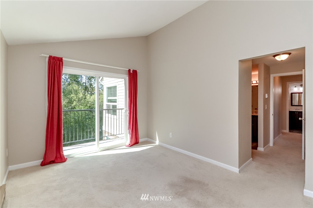 820 East Cady Road, Unit J301 Everett, WA 98203 - Photo 17 of 30 Gallery Image 17
