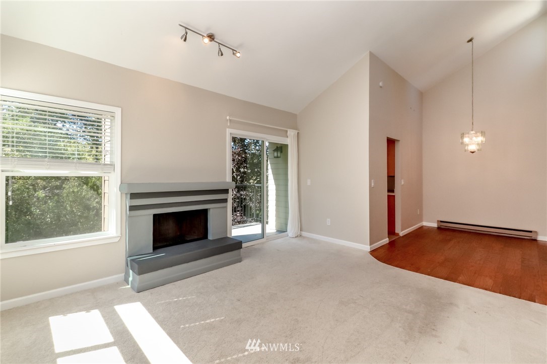 820 East Cady Road, Unit J301 Everett, WA 98203 - Photo 7 of 30 Gallery Image 7