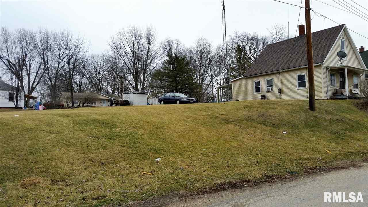 159 North Ave F Canton, IL 61520 - Photo 20 of 22