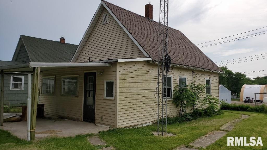 159 North Ave F Canton, IL 61520 - Photo 2 of 22