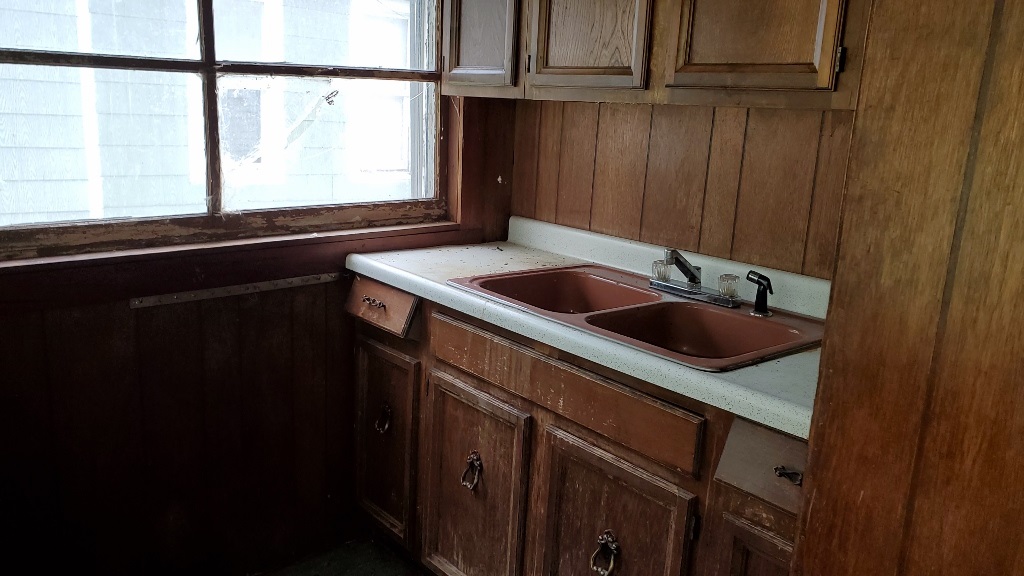 159 North Ave F Canton, IL 61520 - Photo 7 of 22