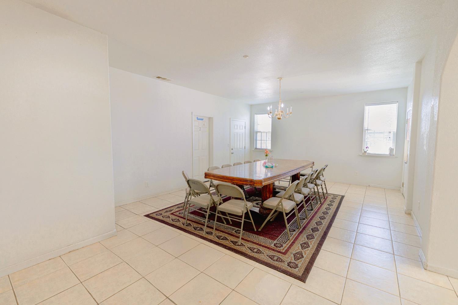 8088 Kammerer Road Elk Grove, CA 95757 - Photo 5 of 21