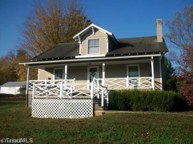 534 South Franklin Road Mount Airy, NC 27030 - Photo 1 of 5 Exterior Front.