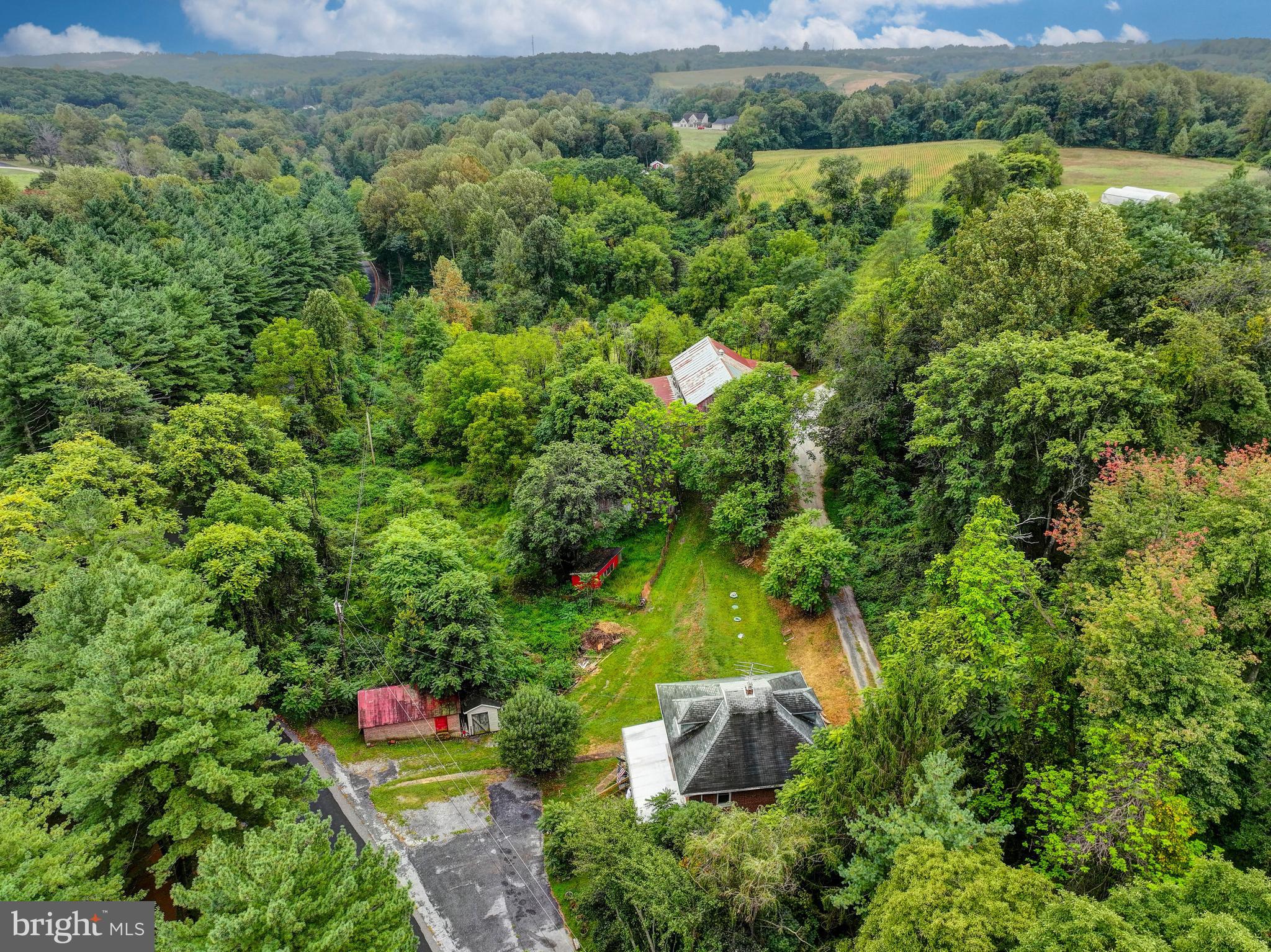 334 North Tannery Road Westminster, MD 21157 - Photo 6 of 20 an aerial view of a house with a yard
