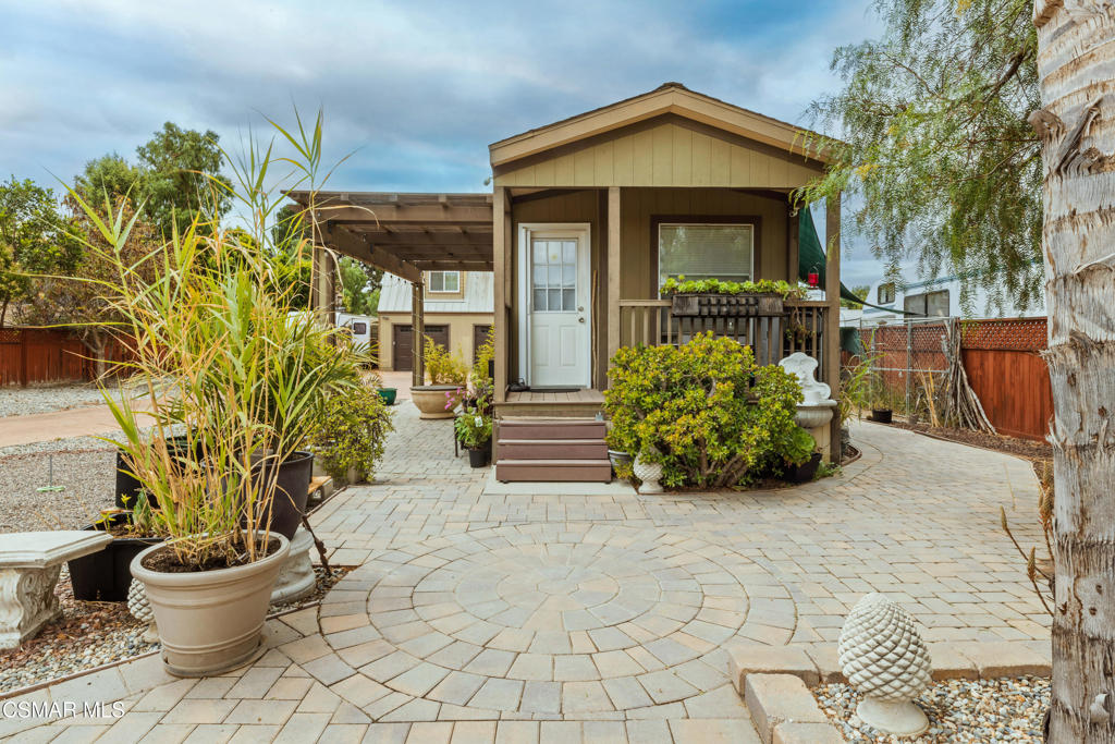 5060 Alta Street Simi Valley, CA 93063 - Photo 18 of 24