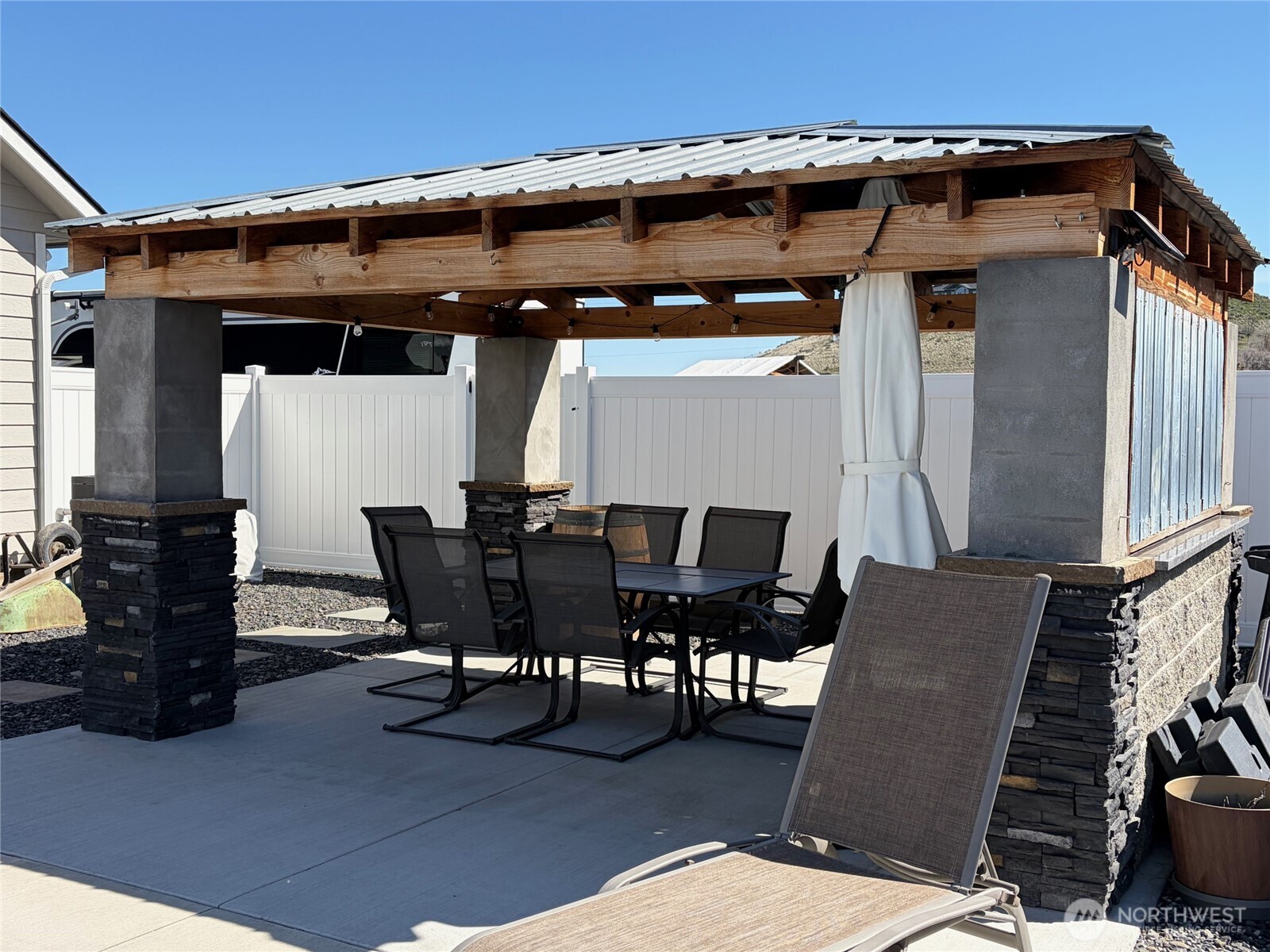 522 Adobe Way Selah, WA 98942 - Photo 23 of 34