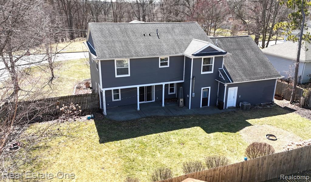 1100 Harding Avenue Rochester Hills, MI 48307 - Photo 7 of 37