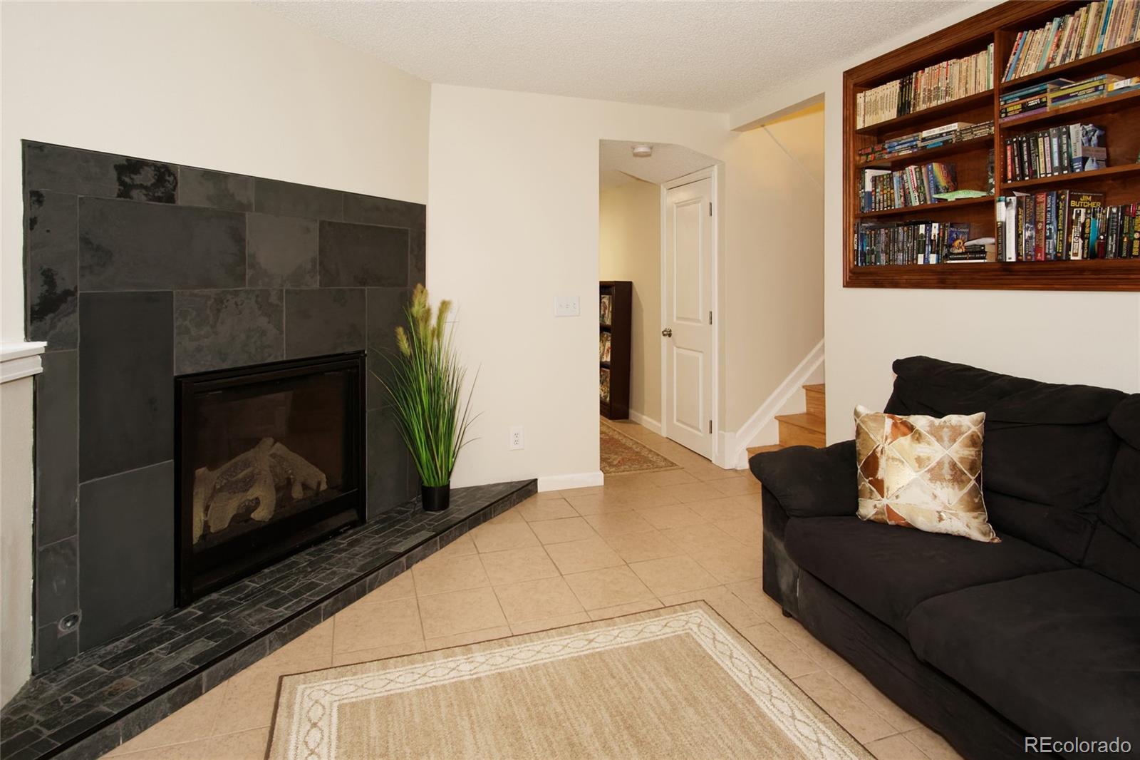 593 Longfellow Lane Highlands Ranch, CO 80126 - Photo 16 of 28 Gallery Image 16