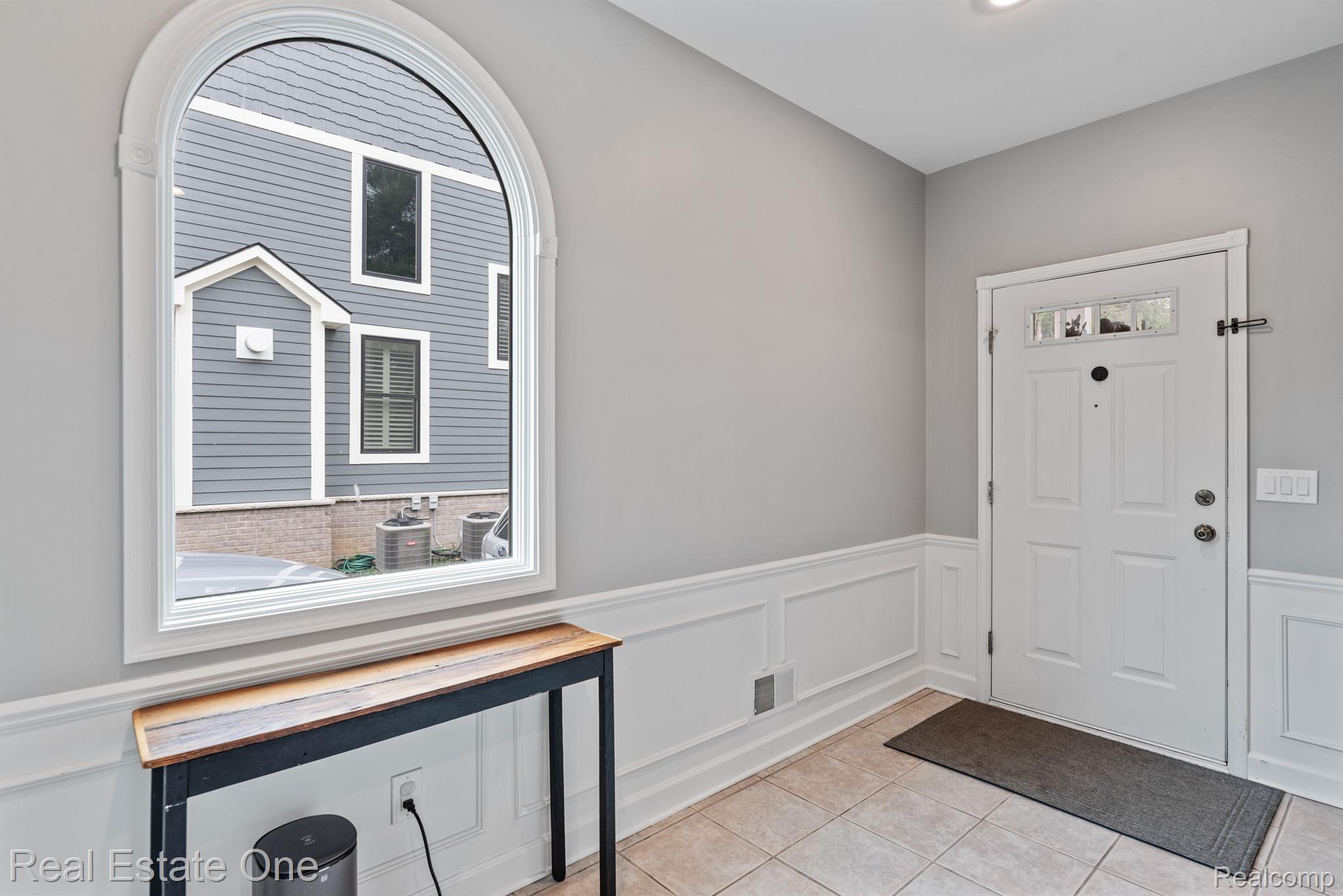 19675 Clement Road Northville, MI 48167 - Photo 12 of 59 Gallery Image 12