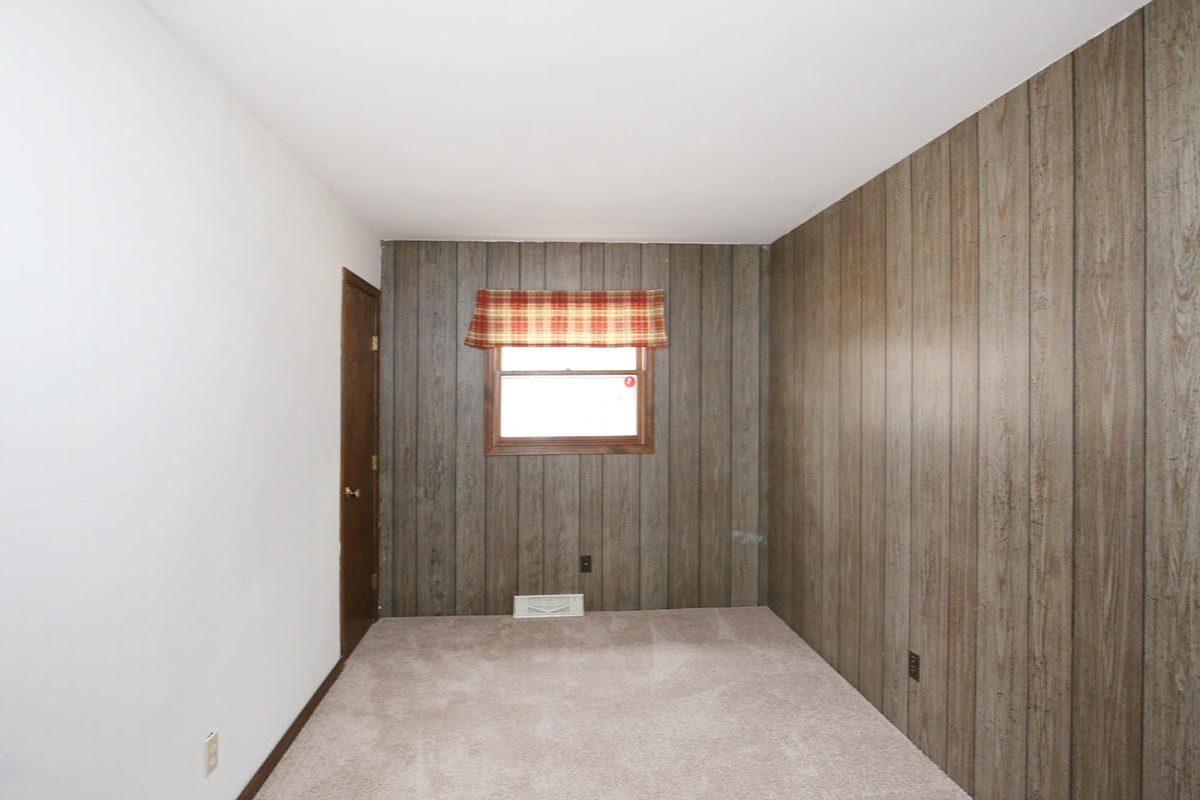 19850 Kimball Road Pierson, MI 49339 - Photo 11 of 27 IMG_3538