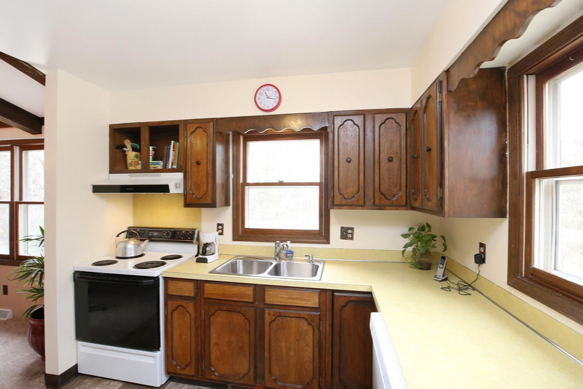 19850 Kimball Road Pierson, MI 49339 - Photo 9 of 27 IMG_3531