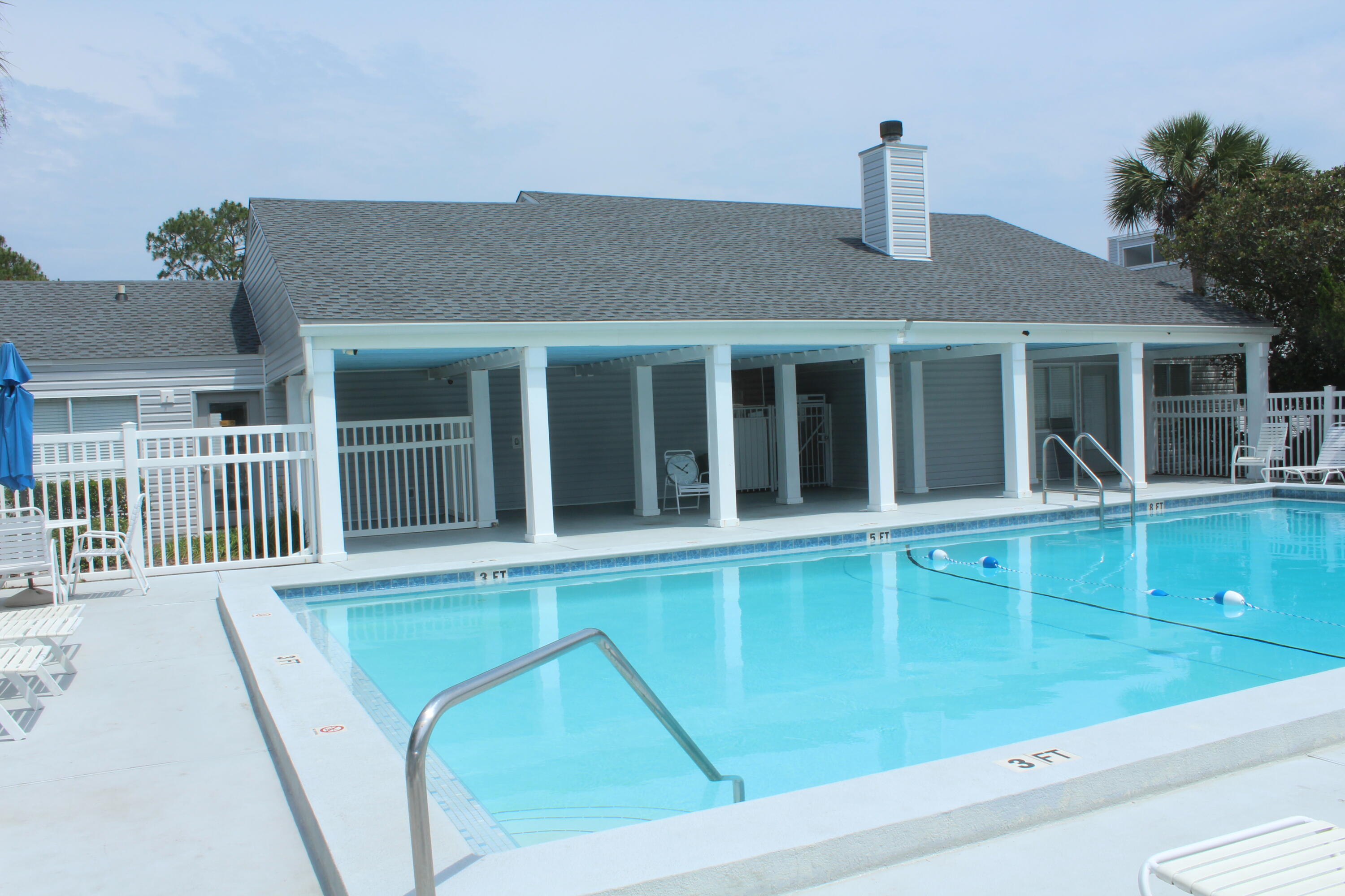 101 Old Ferry Road, Unit 29C Shalimar, FL 32579 - Photo 19 of 30 a house view with a outdoor space