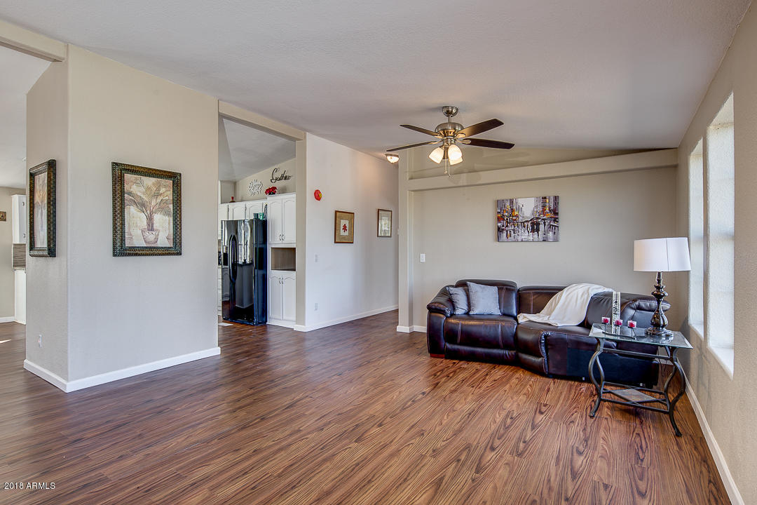 20932 West Cheyenne Road Buckeye, AZ 85326 - Photo 8 of 47 08-Cheyenne