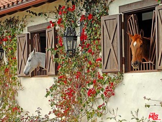 2940 Kuehner Drive Simi Valley, CA 93063 - Photo 25 of 31
