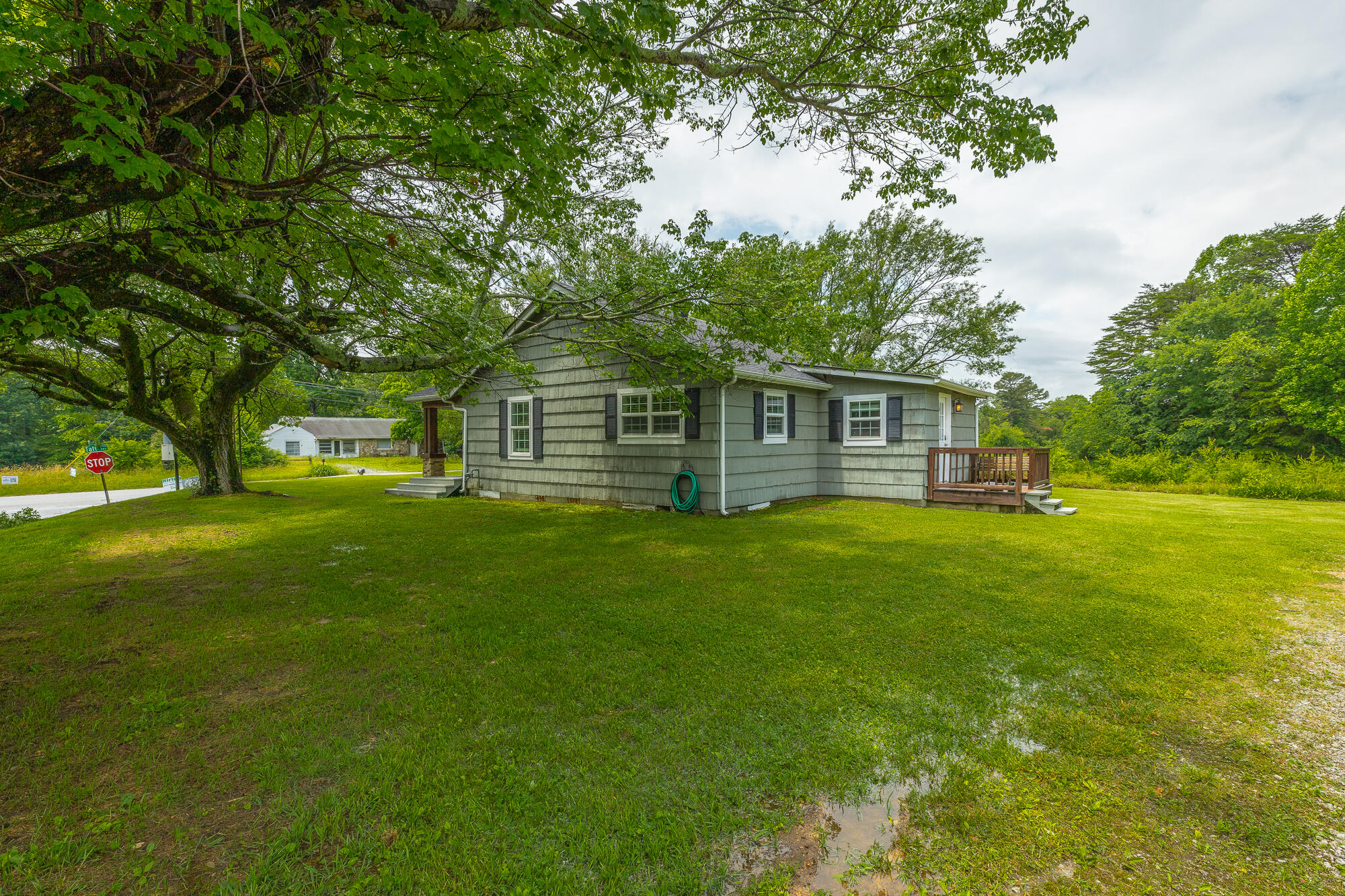 2957 Corral Road Signal Mountain, TN 37377 - Photo 24 of 29 2957 Corral Rd